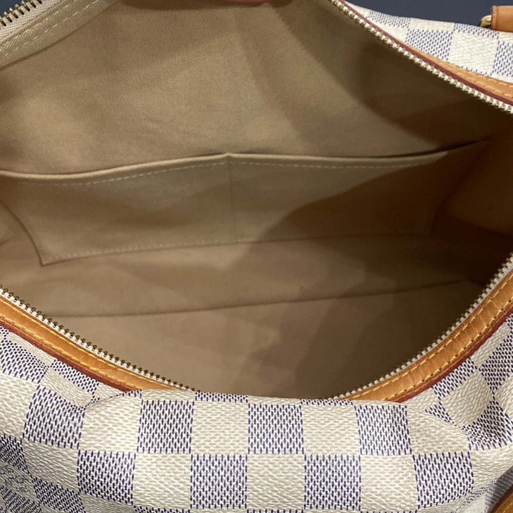 Louis Vuitton White Damier Shoulder Bag - Picture 8 of 16
